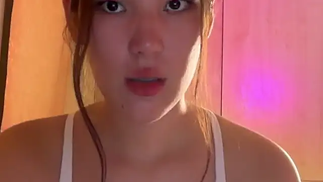 Snapshot of Lillie_sunn chatting on 08.03.26 Lillie sunn online show from 08.03.26