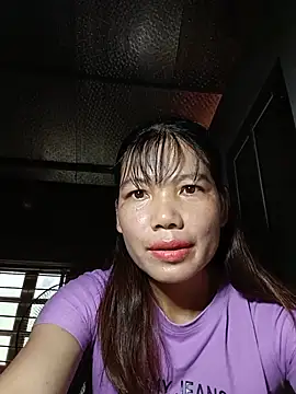 Snapshot of Gee_hot chatting on 06.18.26 Gee hot online show from 06.18.26