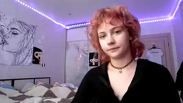 Snapshot of Dina_Malbert chatting on 06.23.26 Dina Malbert online show from 06.23.26