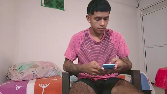 k florez online show from 07.26.26