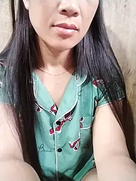 Snapshot of Myy_sexy chatting on 07.27.26 Myy sexy online show from 07.27.26