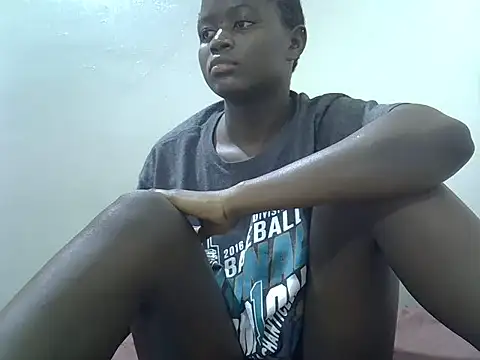 Snapshot of milky_gal_ebony chatting on 07.30.26 milky gal ebony online show from 07.30.26