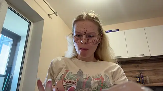 Snapshot of NikaRaexe chatting on 06.22.26 NikaRaexe online show from 06.22.26