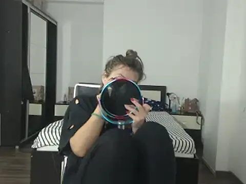 DedeSibel online show from 01.28.25