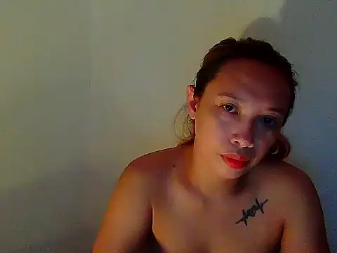 Snapshot of Hotamera chatting on 07.13.26 Hotamera online show from 07.13.26