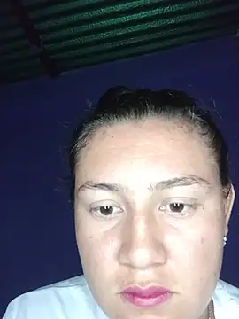 Snapshot of Emily_RoseM chatting on 06.25.26 Emily RoseM online show from 06.25.26