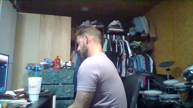 Snapshot of midwestkinkster580 chatting on 07.17.26 midwestkinkster580 online show from 07.17.26