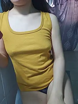 Snapshot of cherry_chjan chatting on 07.29.26 cherry chjan online show from 07.29.26