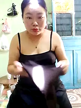trangmy-love online show from 06.24.26