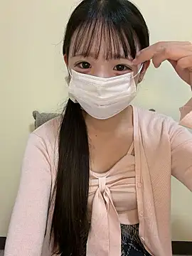 Snapshot of risa_____ chatting on 06.25.26 risa online show from 06.25.26