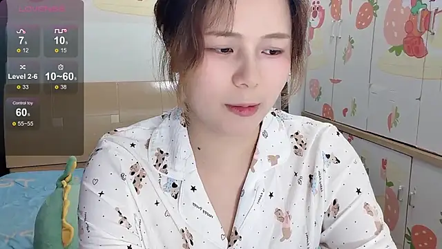 Snapshot of Una9_ chatting on 07.23.26 Una9 online show from 07.23.26