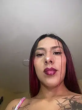 im Emily LS online show from 06.25.26