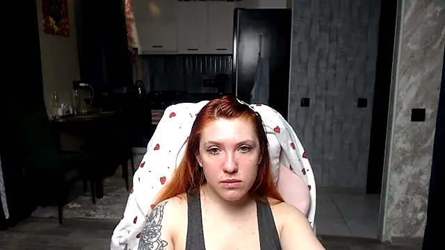 Reginasmilee online show from 03.24.26