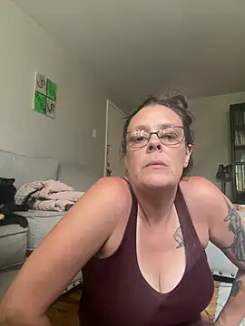 Snapshot of MatildaJane5 chatting on 07.14.26 MatildaJane5 online show from 07.14.26