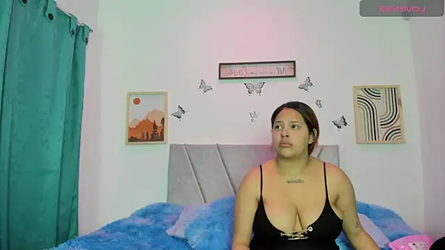 Snapshot of CamilaStartt chatting on 06.26.26 CamilaStartt online show from 06.26.26