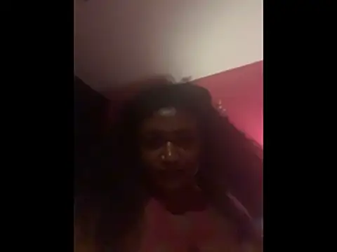 Snapshot of FleurEbonyXXX chatting on 06.28.26 FleurEbonyXXX online show from 06.28.26