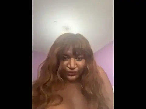 Snapshot of FleurEbonyXXX chatting on 06.30.26 FleurEbonyXXX online show from 06.30.26