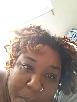 Snapshot of princessZazafire chatting on 07.14.26 princessZazafire online show from 07.14.26