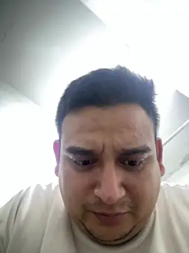 Snapshot of Gian98luck chatting on 07.15.26 Gian98luck online show from 07.15.26