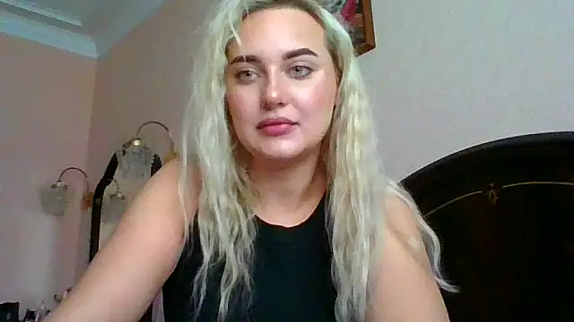 Snapshot of aylin99999 chatting on 07.01.26 aylin99999 online show from 07.01.26