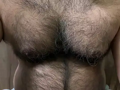 Snapshot of SatBull007 chatting on 10.04.25 SatBull007 online show from 10.04.25