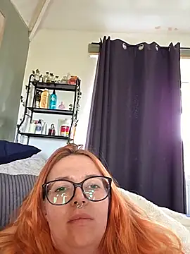 Snapshot of boodemblue chatting on 06.30.26 boodemblue online show from 06.30.26
