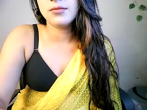 Snapshot of NANCY_OBEROYE_ chatting on 07.11.26 NANCY OBEROYE online show from 07.11.26