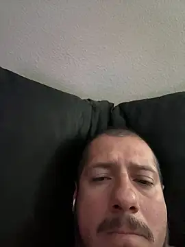 hoozurdaddy81 online show from 06.29.26