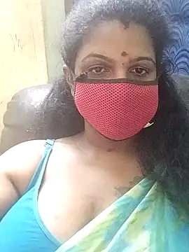 Snapshot of Poojitha-Queen chatting on 07.08.26 Poojitha-Queen online show from 07.08.26