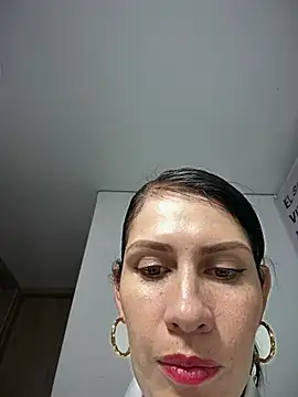 Snapshot of ALYSSON__11 chatting on 07.13.26 ALYSSON 11 online show from 07.13.26
