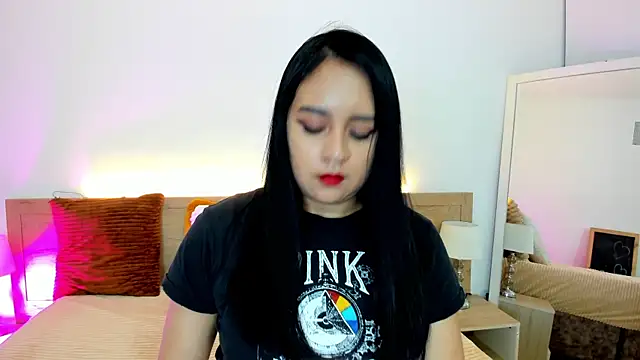 Miaa Velvet  online show from 07.02.26