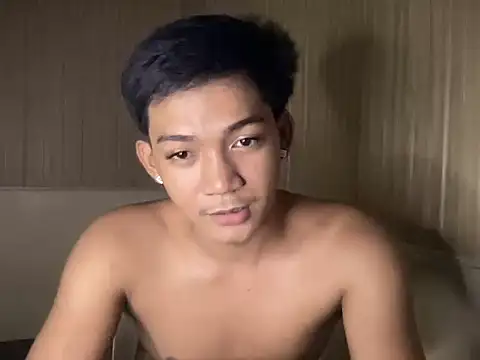 Snapshot of YourcumBoy77 chatting on 07.11.26 YourcumBoy77 online show from 07.11.26