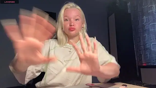 JoleneDorow online show from 07.06.26