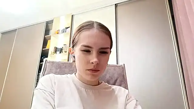 Snapshot of BrawAlly chatting on 07.05.26 BrawAlly online show from 07.05.26