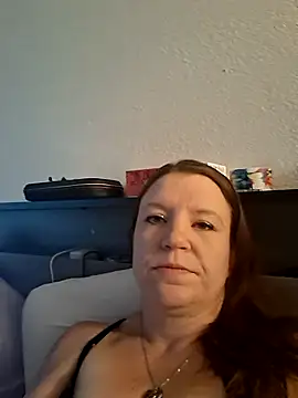 Snapshot of 420Gal7597 chatting on 07.13.26 420Gal7597 online show from 07.13.26