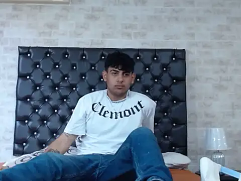 Snapshot of Zayn_Blaze chatting on 07.08.26 Zayn Blaze online show from 07.08.26
