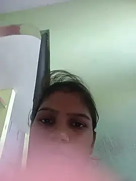 Snapshot of Madhuri_cute_kaur chatting on 07.15.26 Madhuri cute kaur online show from 07.15.26