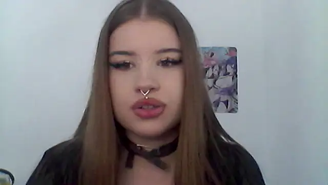 Snapshot of MollyHotTeen chatting on 07.17.26 MollyHotTeen online show from 07.17.26