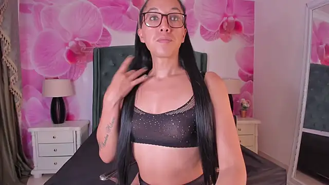 Snapshot of ISABELLA_STARR chatting on 07.08.26 ISABELLA STARR online show from 07.08.26