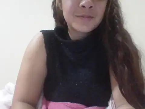 Snapshot of ZaraBacardi chatting on 07.06.26 ZaraBacardi online show from 07.06.26