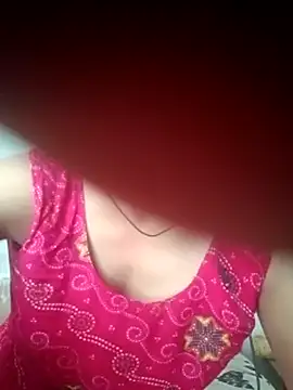 Snapshot of Lovely-Gupta chatting on 07.16.26 Lovely-Gupta online show from 07.16.26