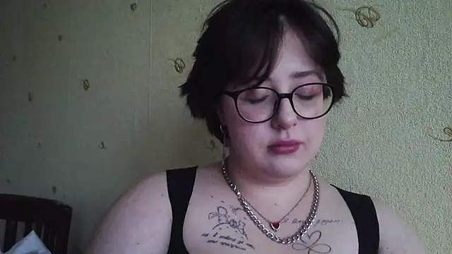 Snapshot of NessaLiberta chatting on 07.09.26 NessaLiberta online show from 07.09.26