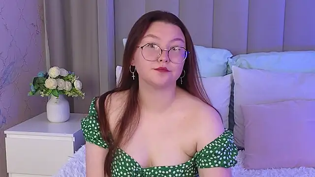 Snapshot of SophiaaBelle chatting on 07.09.26 SophiaaBelle online show from 07.09.26