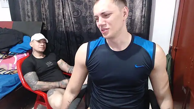 Snapshot of kike_energy chatting on 10.03.25 kike energy online show from 10.03.25