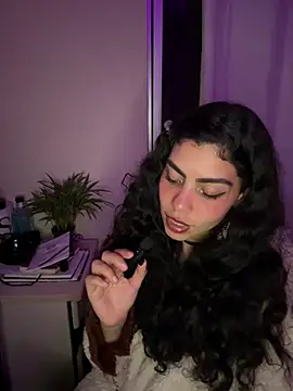 Snapshot of Amaya-love chatting on 07.14.26 Amaya-love online show from 07.14.26