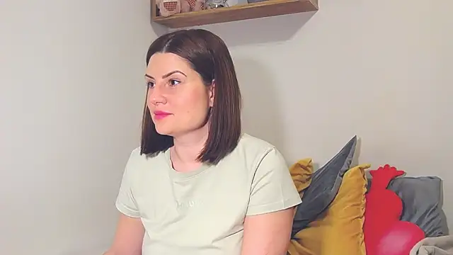 Snapshot of alisenties chatting on 02.23.25 alisenties online show from 02.23.25