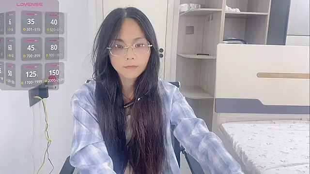 Snapshot of yishan-22 chatting on 07.15.26 yishan-22 online show from 07.15.26