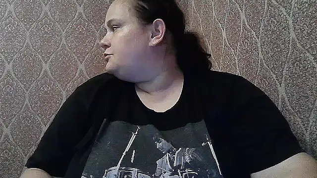 Snapshot of Adela_Cheri chatting on 07.17.26 Adela Cheri online show from 07.17.26