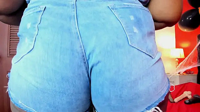 NikolSalas online show from 10.24.25