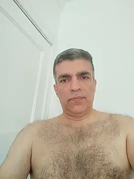 Snapshot of MatureHairyGuy chatting on 07.13.26 MatureHairyGuy online show from 07.13.26